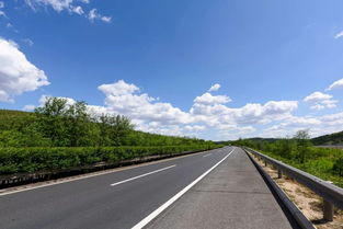 快了 榮昌這條高速路又傳來(lái)消息 路面工程已全面完成